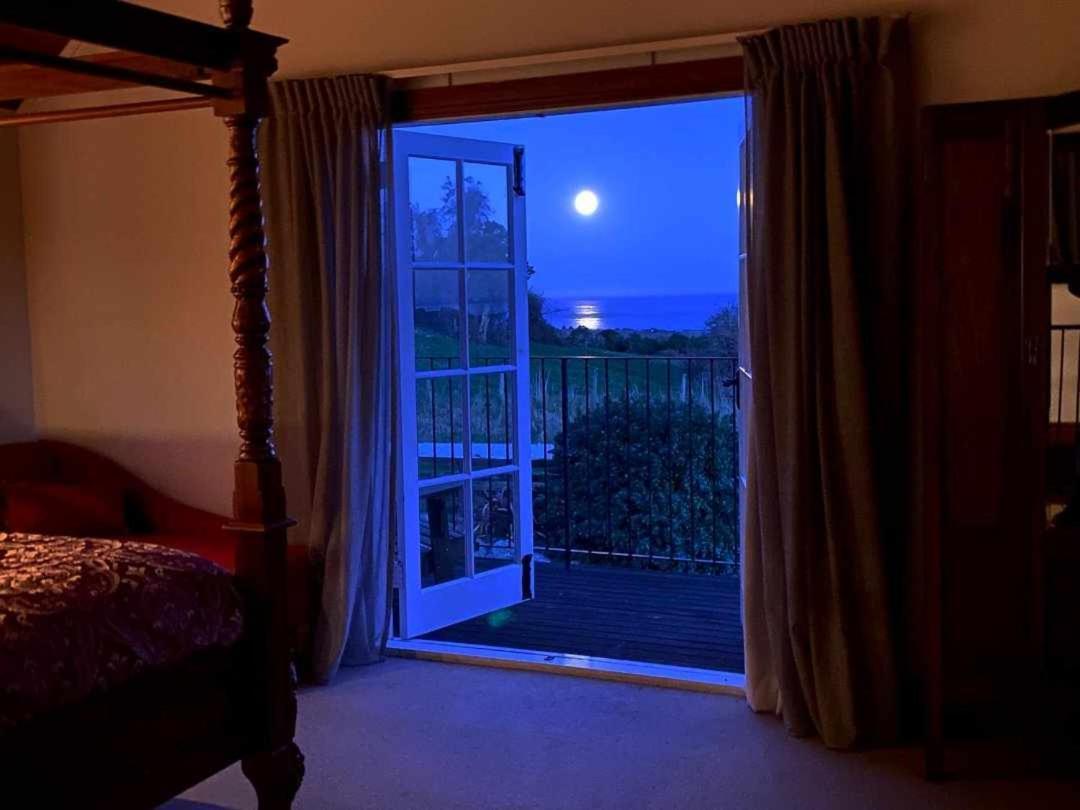 Sky Harbour Villa Kaikoura Buitenkant foto